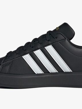 Adidas Women's Grand Court 2.0 Tennis Shoe